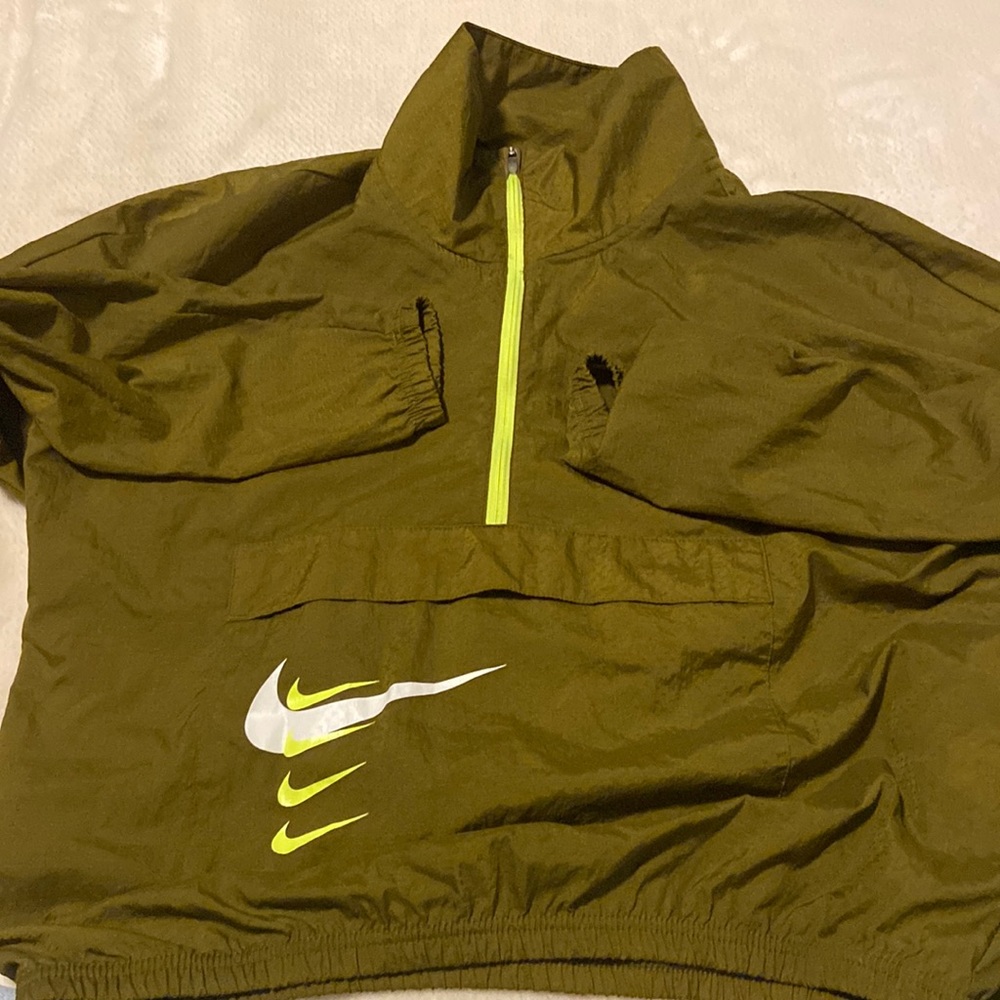 Never worn perfect condition